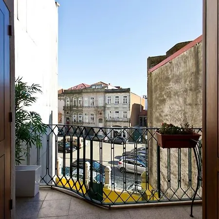Valentino Loft Center - By Guest *