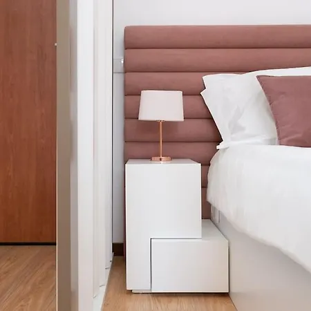 Valentino Loft Center - By Guest Apartment Porto